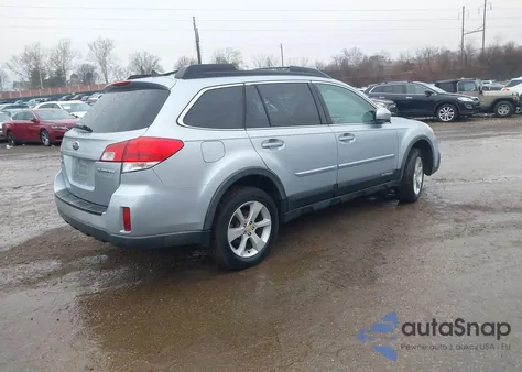 2014 Subaru Outback 2.5I Premium from USA, damaged, VIN 4S4BRBCC4E3311271
